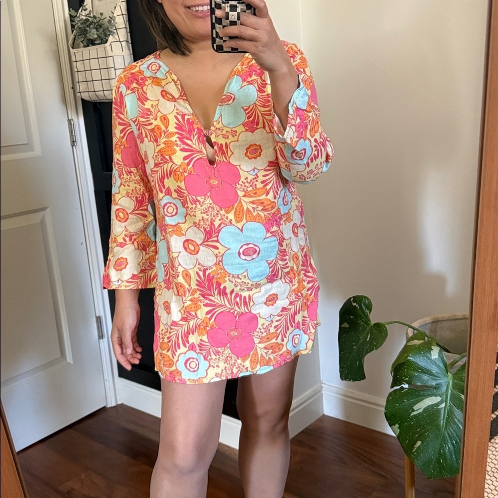 Vintage Garnett Hill 100% linen Vibrant Floral tunic. Size M